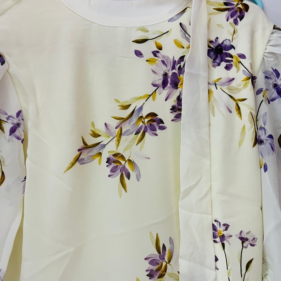 Madame floral print top ! - Picture 3 of 6